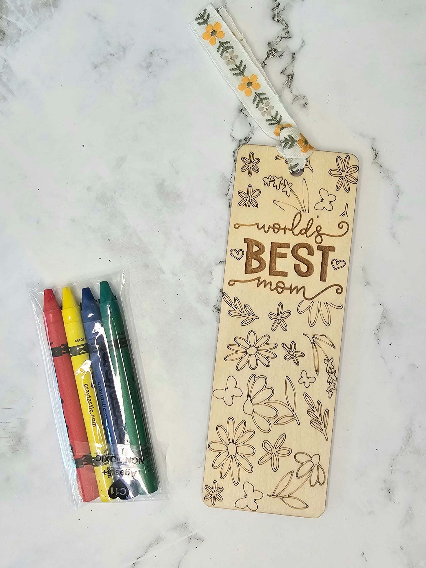 World’s Best Mom Color-Me Bookmark