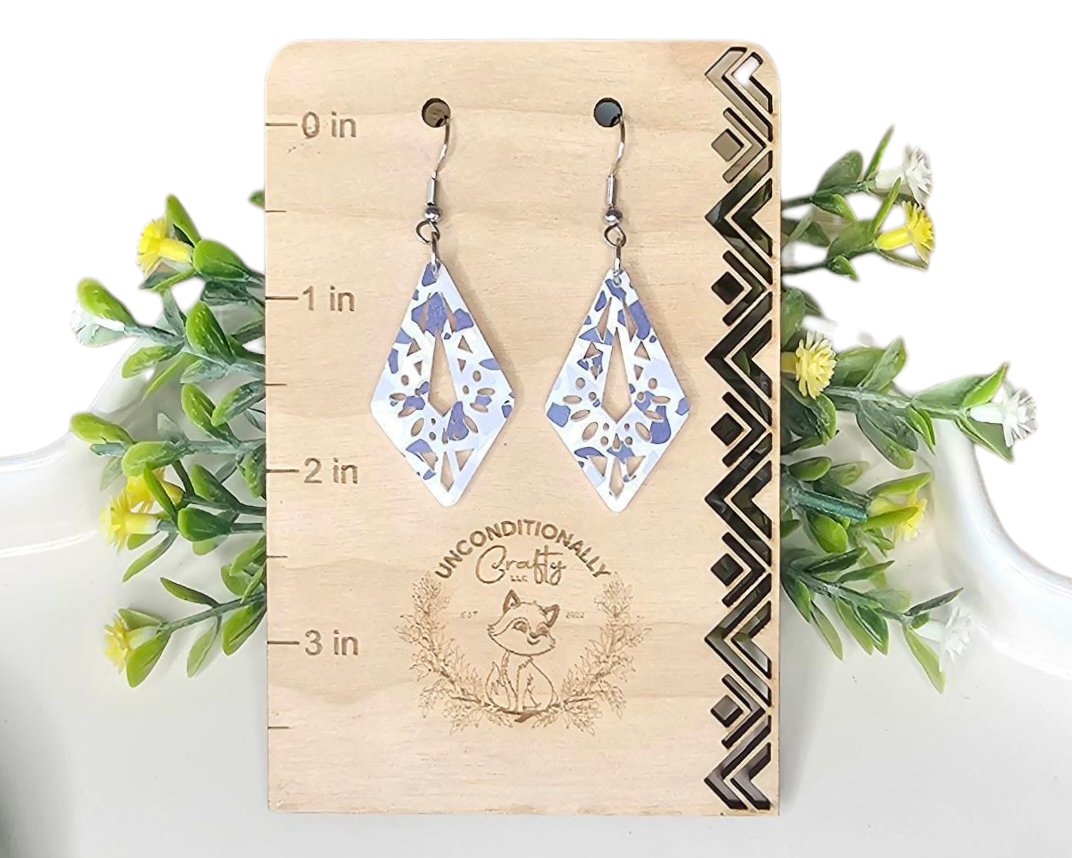 Diamond Shaped Cutout Earrings